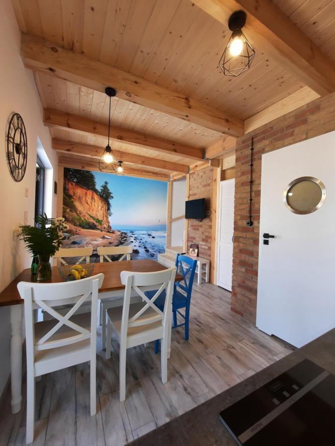 Apartamento Patyki Kamyki Ustka Exterior foto