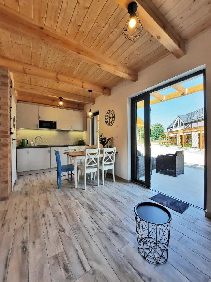 Apartamento Patyki Kamyki Ustka Exterior foto